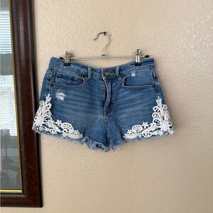 Aeropostale embroidered shorts Size